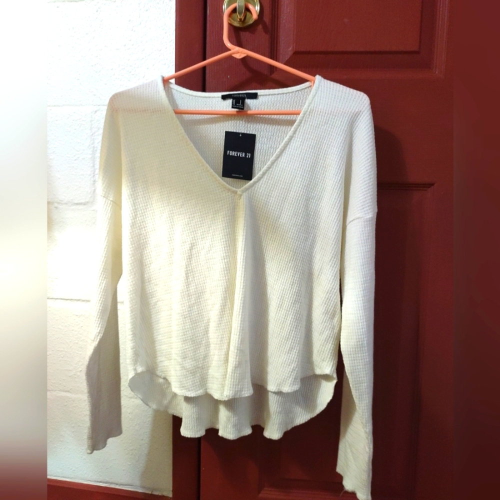 Forever 21 High Low Long Sleeve Blouse Ivory Size Small Stretchy